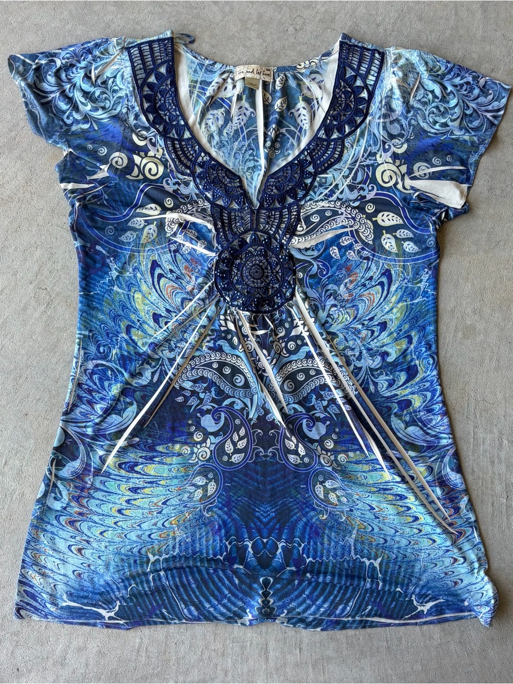 live and let live Blue Paisley-Print V-Neck Tunic